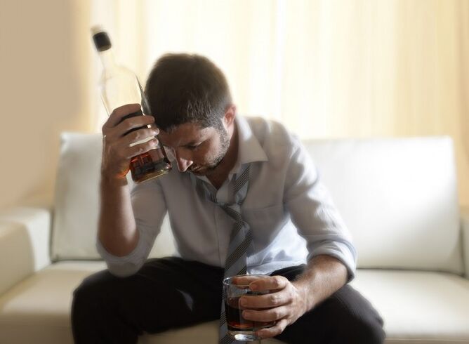 a man who drinks alcohol how to quit